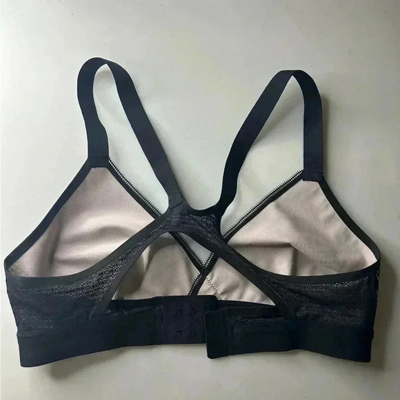 Lululemon Awake To Lace Bra Size 32B Black/Barely Beige Mesh Racerback - Picture 6 of 7